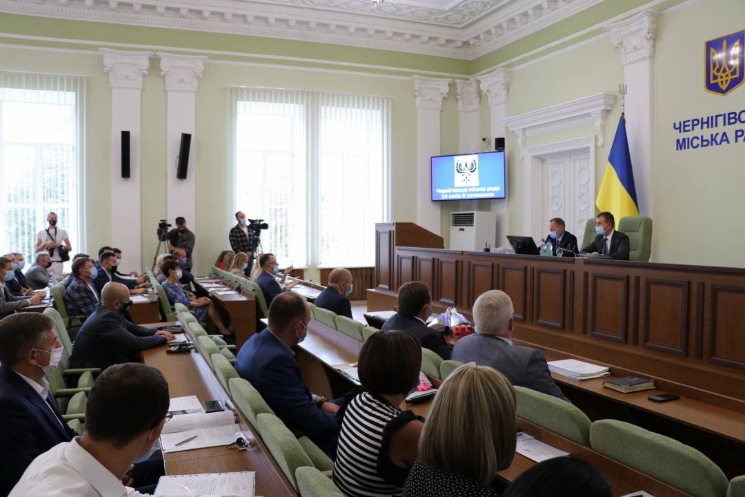 На засіданні сесії 26 серпня депутати міськради погодили присвоєння 9 бійцям, що загинули на Сході, почесного звання