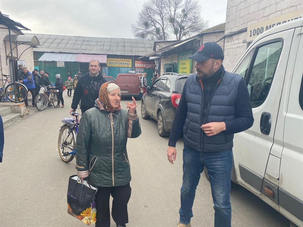 Голова Чернігівської ОВА поспілкувався з чернігівцями