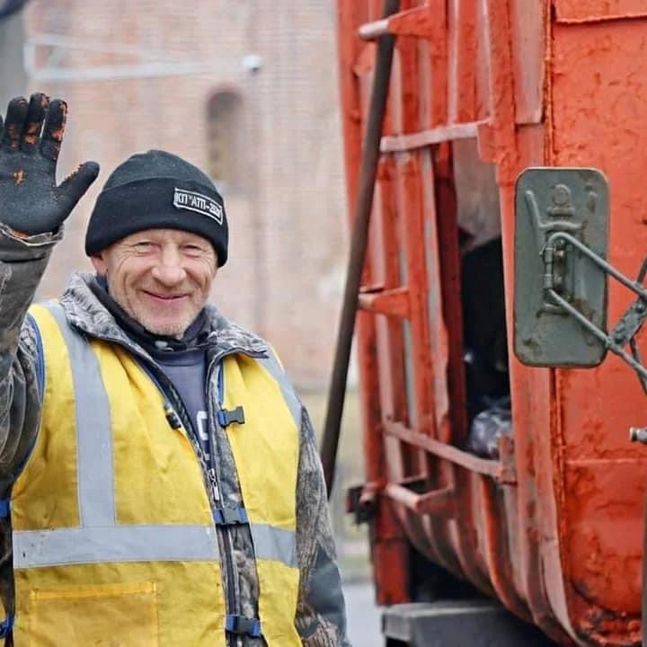 Комунальні служби навіть в дні активних бойових дій працювали