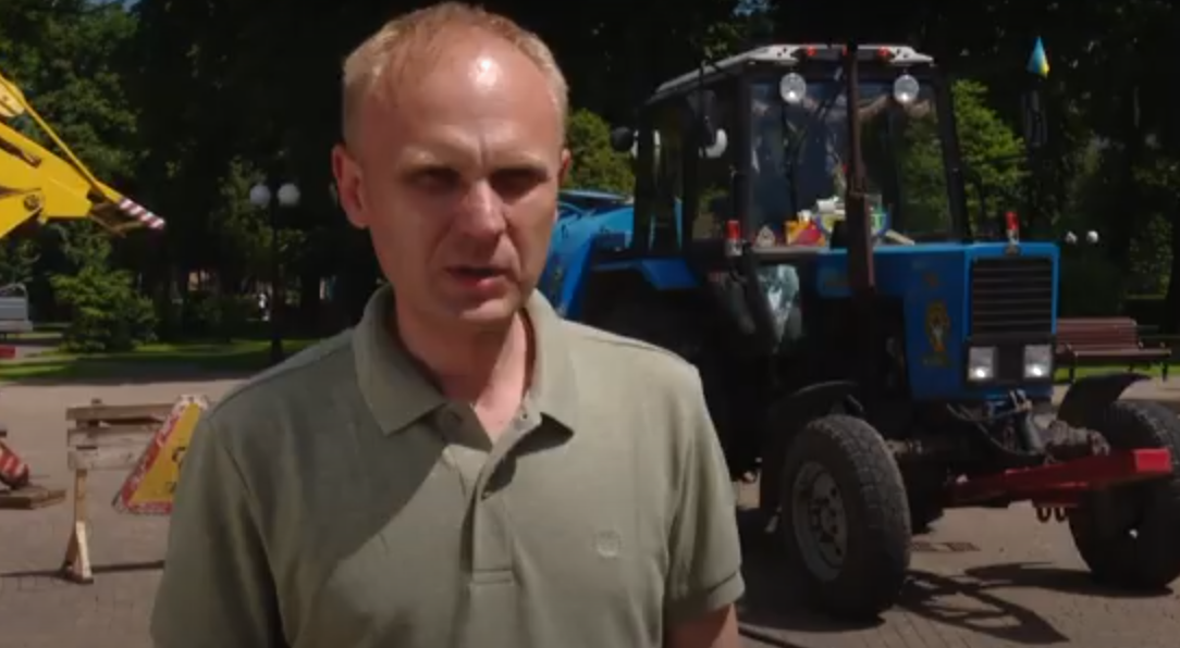 Підприємство "Зеленбуд" звернулося за допомогою в очистці парків, скверів, пам'ятника Хмельницькому 