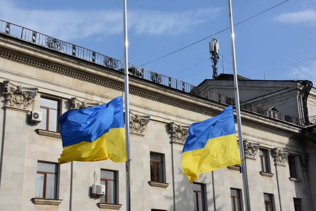 Урочисте підняття державного прапору у Чернігові. 2022 рік