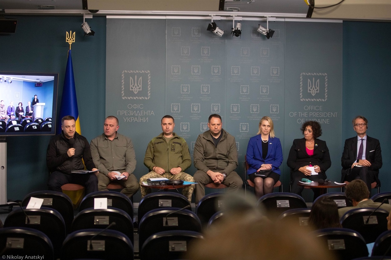 Пресбрифінг в Офісі Президента України щодо обміну українських  захисників