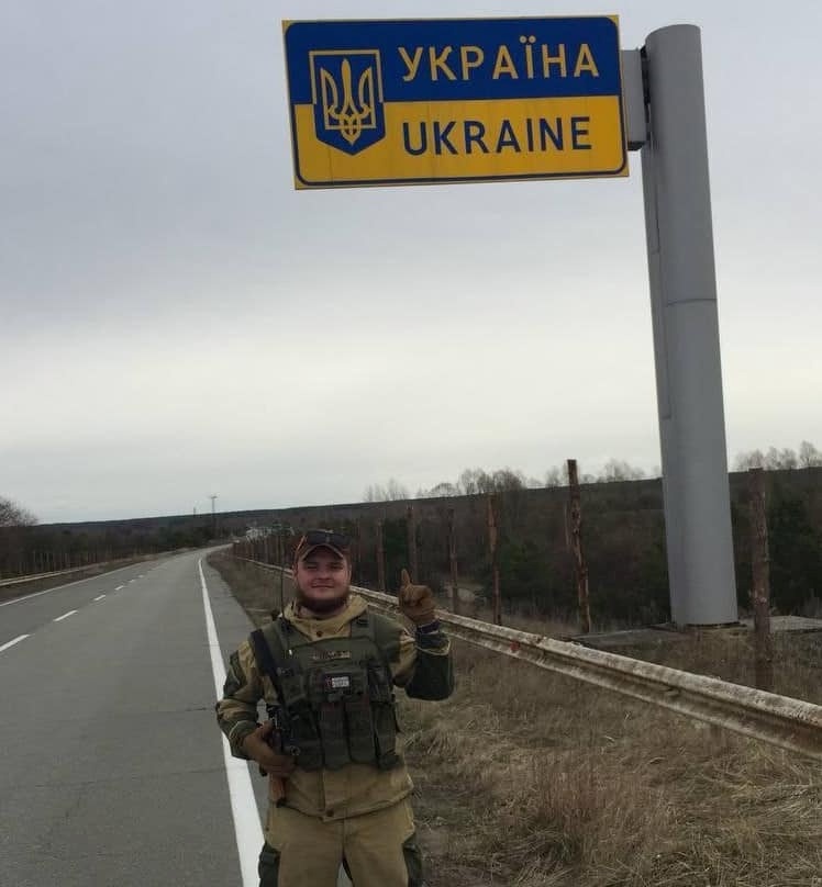 Захисник Дмитро зробить все можливе, щоб його дитини жила у вільній країні
