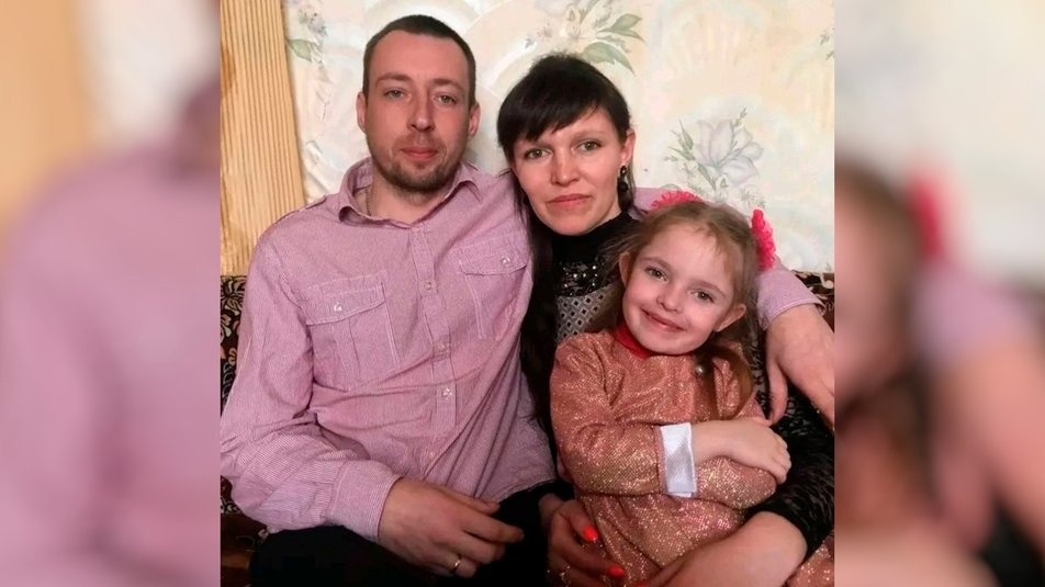Микола Железняк з родиною