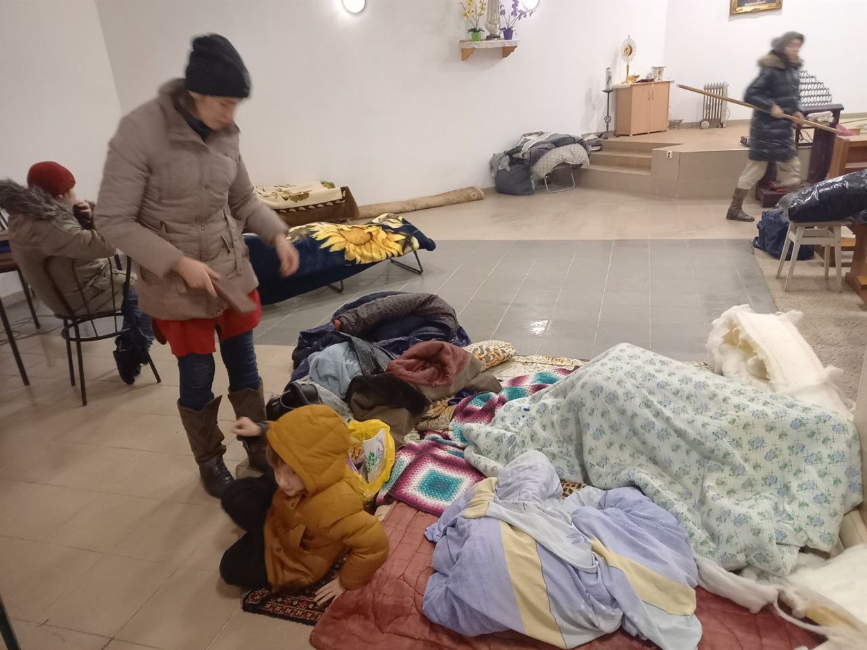 Люди проживали у приміщеннях храму та монастиря