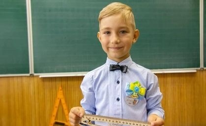 Переможець конкурсу "Навчаємось! Перемагаємо!" Кіріл Нежиборець